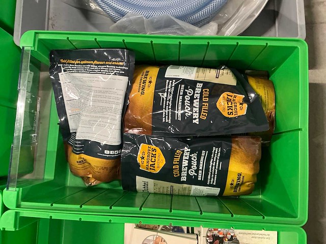 Partij bierbrouwerij benodigdheden - afbeelding 26 van  31
