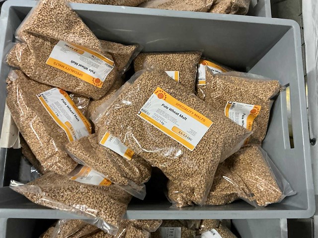 Partij bierbrouwerij benodigdheden - afbeelding 1 van  19