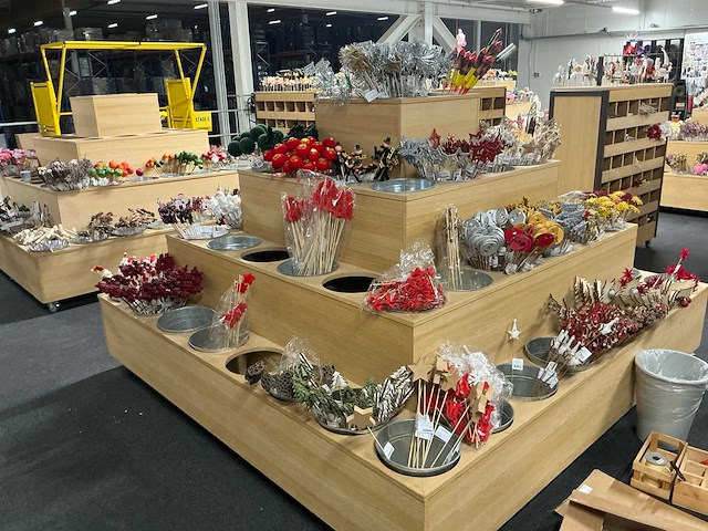 Partij bijstekers - afbeelding 24 van  34