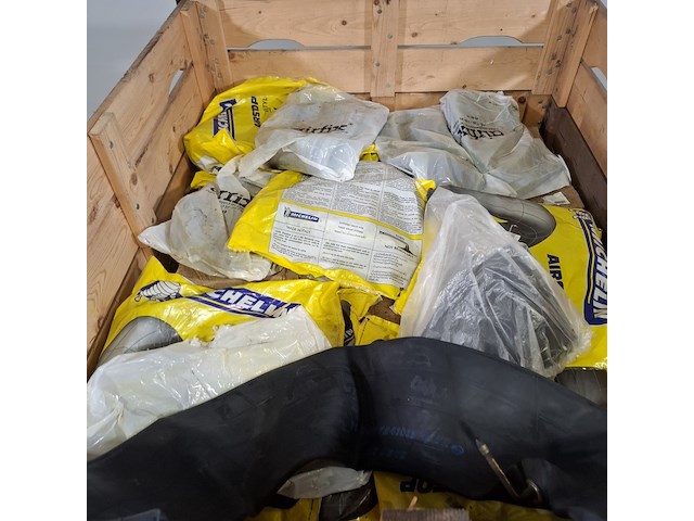 Partij binnen banden, michelin/air fix - afbeelding 2 van  7