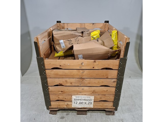 Partij binnenbanden, o.a michelin - afbeelding 1 van  9