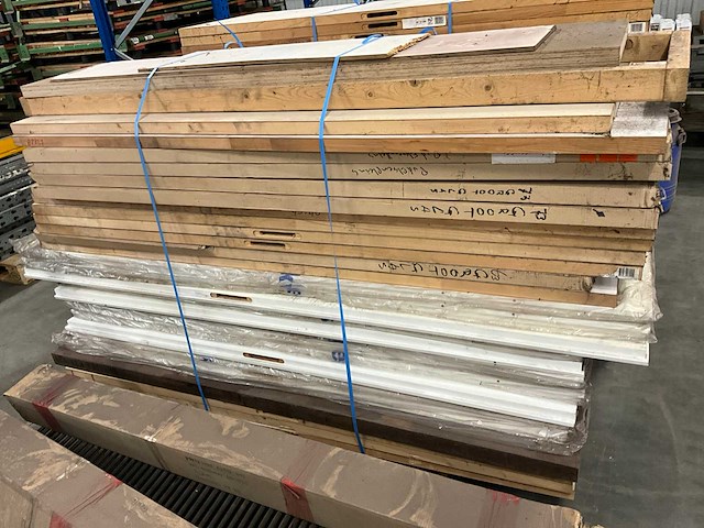 Partij binnendeuren - afbeelding 4 van  4