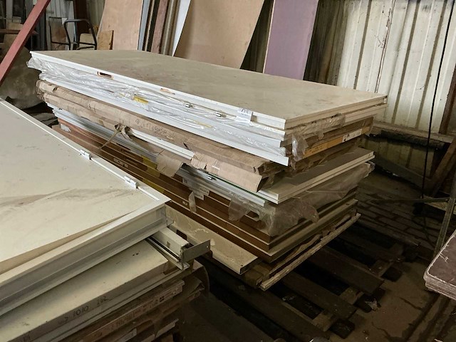 Partij binnendeuren - afbeelding 3 van  5