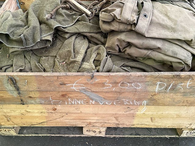 Partij binnenvoeringen - afbeelding 4 van  4