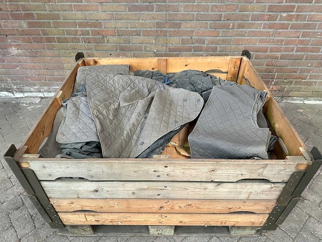 Partij binnenvoeringen - afbeelding 3 van  3