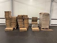 Partij biobuddi kartonnen dozen en stroken - afbeelding 1 van  10