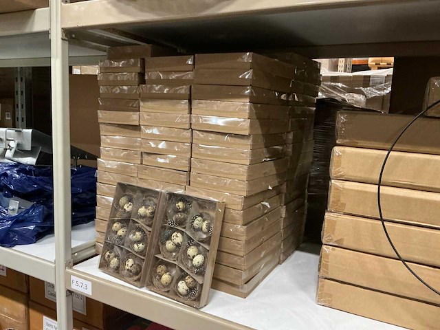 Partij bird’s nest with hen/quail eggs (102x) - afbeelding 4 van  4