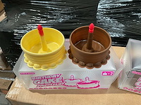 Partij birthday cake mould - 2 stuks (48x) - afbeelding 1 van  4