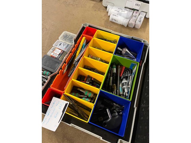 Partij bitjes, verzinkboren, bitsets (o.a. wera, wiha, milwaukee) - afbeelding 6 van  6