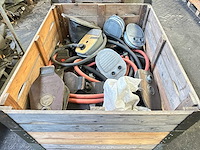 Partij blaasbalgen en voetpompen - afbeelding 2 van  5