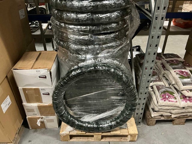 Partij bladkransen 80cm (17x) - afbeelding 1 van  3