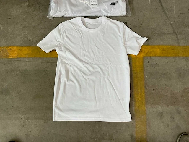 Partij blanco shirts - afbeelding 5 van  6