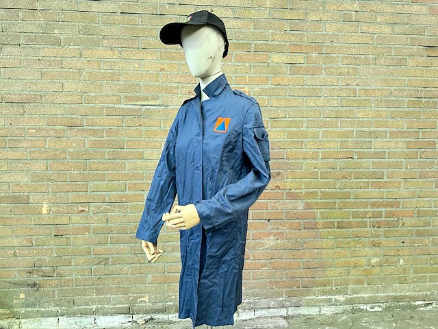 Partij blauwe stofjassen - afbeelding 1 van  6