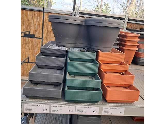 Partij bloembakken o.a. elho - afbeelding 9 van  21