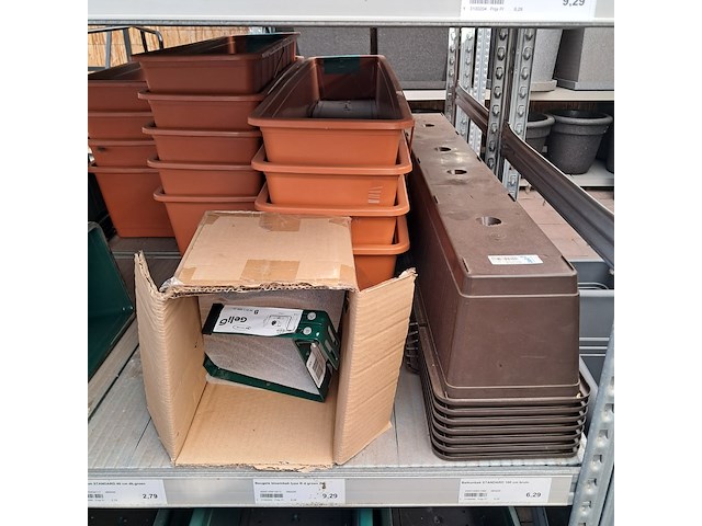 Partij bloembakken o.a. elho - afbeelding 11 van  21