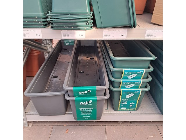 Partij bloembakken o.a. elho - afbeelding 14 van  21