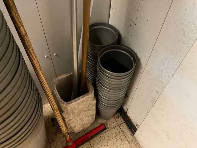 Partij bloemenemmers - afbeelding 2 van  2