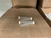 Partij bloemenflesjes 7,5cc gedopt (40000x) - afbeelding 1 van  4