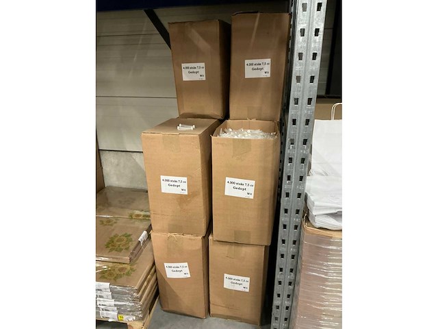 Partij bloemenflesjes 7,5cc gedopt (40000x) - afbeelding 2 van  4