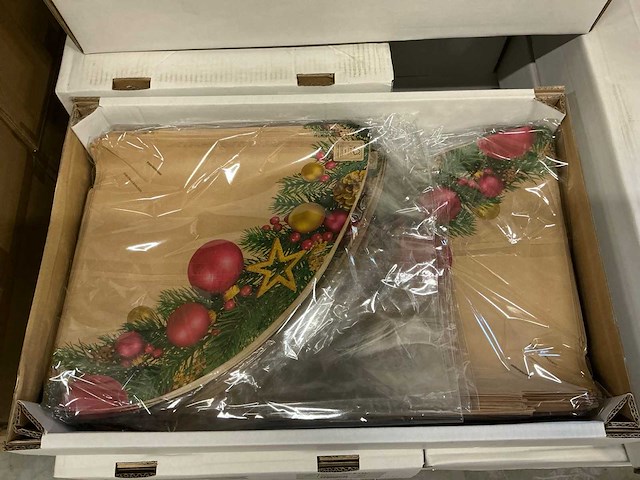 Partij bloemenhoezen 35x35cm angelo 45gr christmas guirlande (12000x) - afbeelding 1 van  3