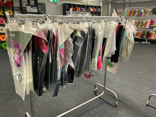 Partij bloemenhoezen - afbeelding 15 van  58