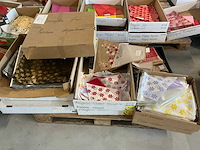 Partij bloemenhoezen - afbeelding 42 van  58