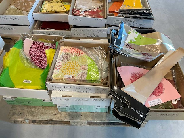 Partij bloemenhoezen - afbeelding 48 van  58