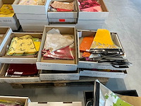 Partij bloemenhoezen - afbeelding 49 van  58