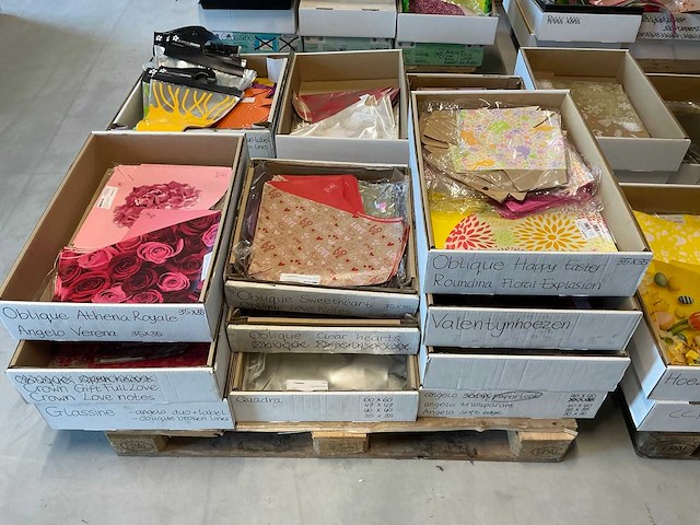 Partij bloemenhoezen - afbeelding 51 van  58