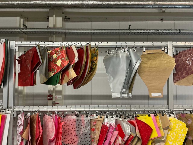 Partij bloemenhoezen - afbeelding 55 van  58