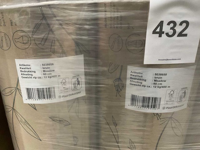 Partij bloemenpapier op rol - afbeelding 3 van  4