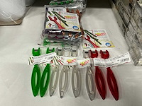 Partij bloemensnijders (68x) - afbeelding 1 van  1