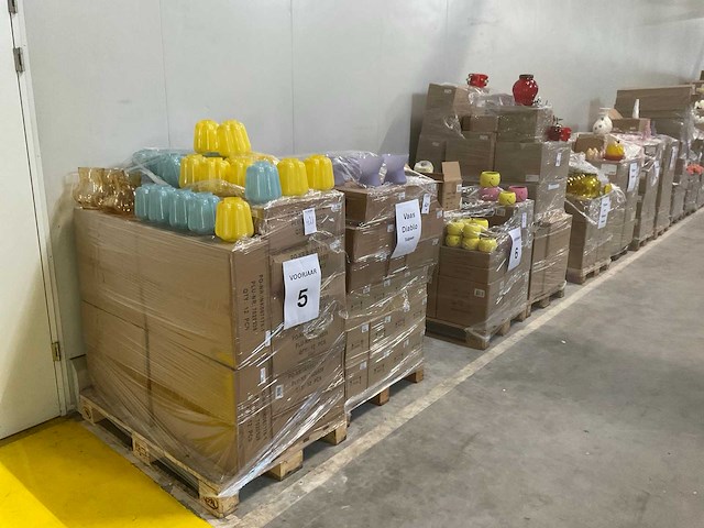 Partij bloemenvazen - afbeelding 3 van  8