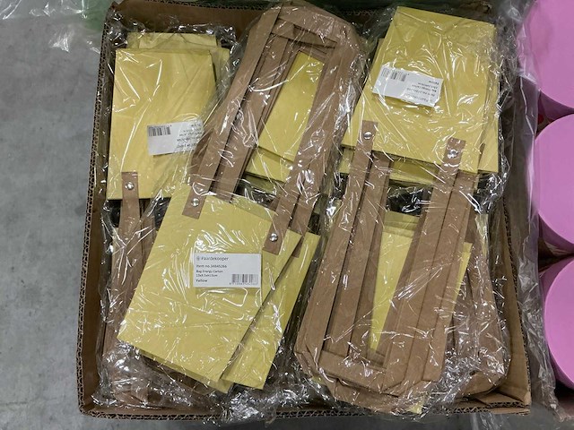 Partij bloemisterij verpakkings artikelen (705x) - afbeelding 7 van  7