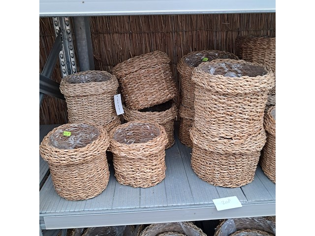 Partij bloemmanden o.a. hana design - afbeelding 10 van  11