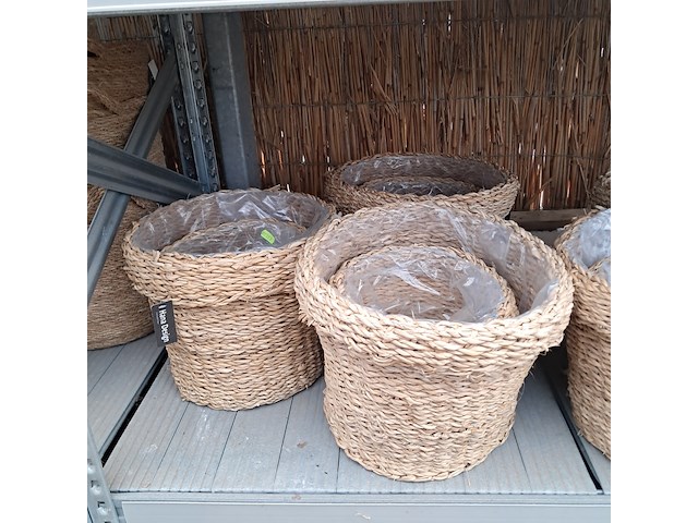 Partij bloemmanden o.a. hana design - afbeelding 11 van  11