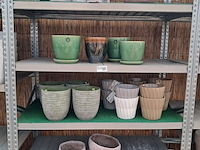 Partij bloempotten en beelden o.a. ts collection, endersen - afbeelding 1 van  21