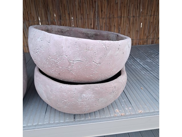 Partij bloempotten en beelden o.a. ts collection, endersen - afbeelding 13 van  21