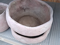 Partij bloempotten en beelden o.a. ts collection, endersen - afbeelding 14 van  21