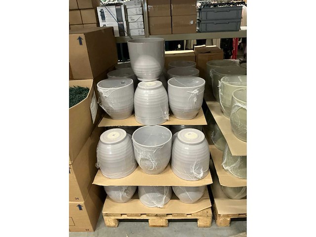 Partij bloempotten grey stone h27,5cm (34x) - afbeelding 2 van  4