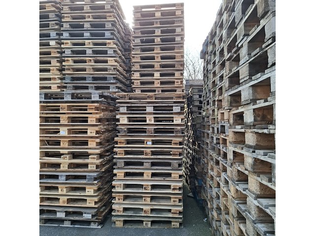Partij blokpallets - afbeelding 1 van  5