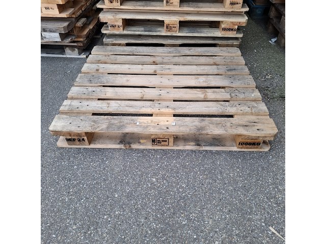 Partij blokpallets - afbeelding 4 van  5