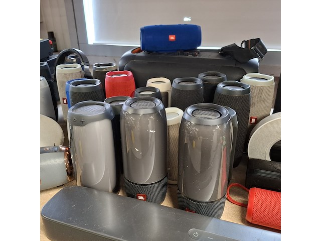 Partij bluetooth speakers, jbl - afbeelding 5 van  9