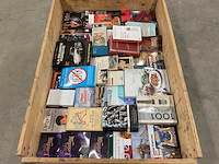 Partij boeken - afbeelding 1 van  9