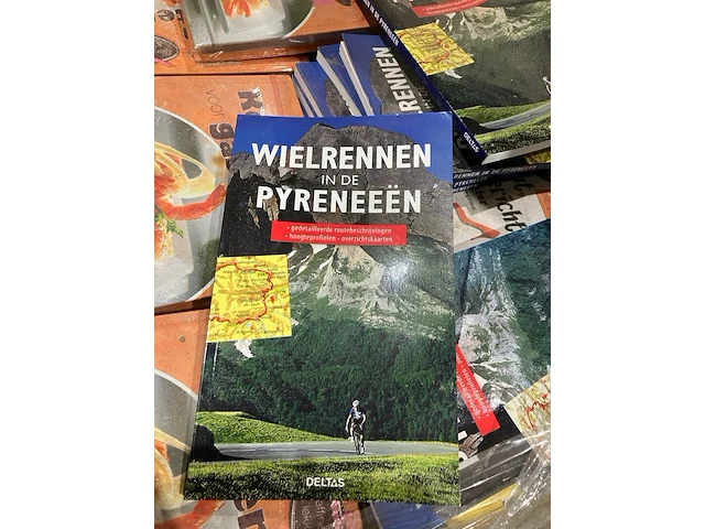 Partij boeken - afbeelding 3 van  7