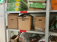 Partij boekethouders en diverse - afbeelding 3 van  16