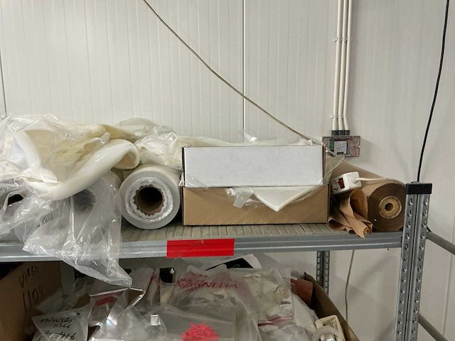 Partij boekethouders en diverse - afbeelding 14 van  16