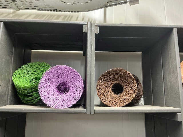 Partij boekethouders - afbeelding 9 van  21