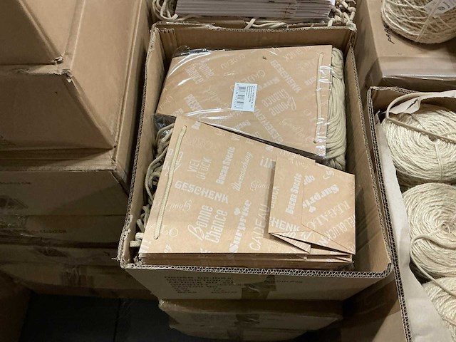 Partij boekettassen h30cm (600x) - afbeelding 6 van  8