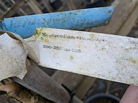 Partij bomen en planten in pot - afbeelding 80 van  91